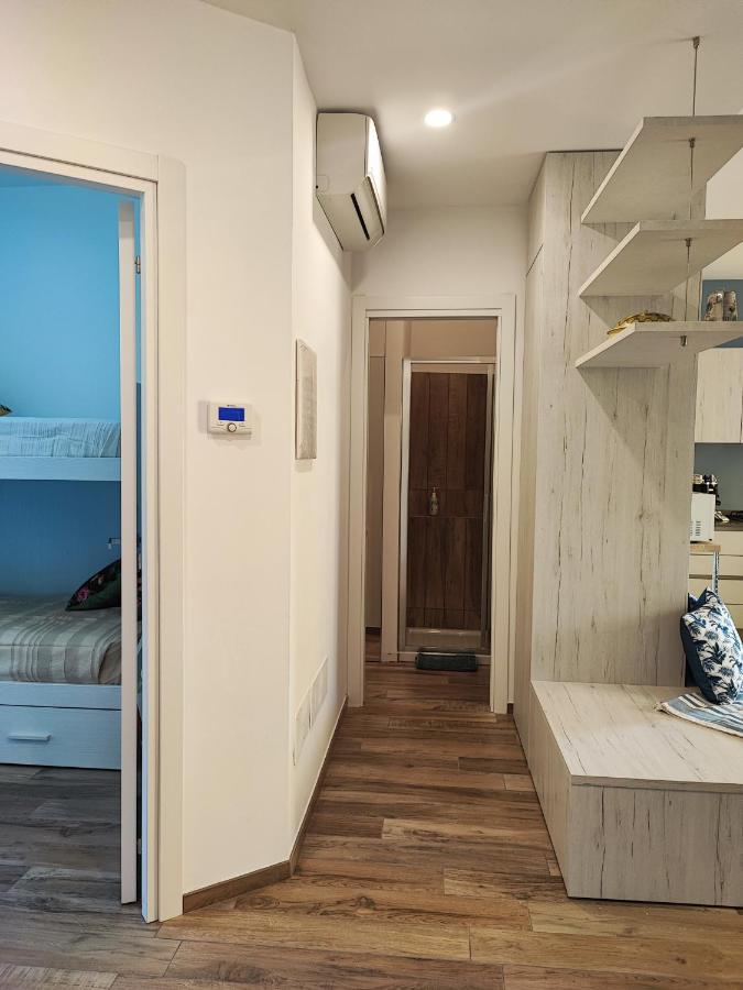 Casa Nadia A Pochi Passi Dal Mare Con Garage, Terrazza E Sala Giochi Leilighet Numana Eksteriør bilde