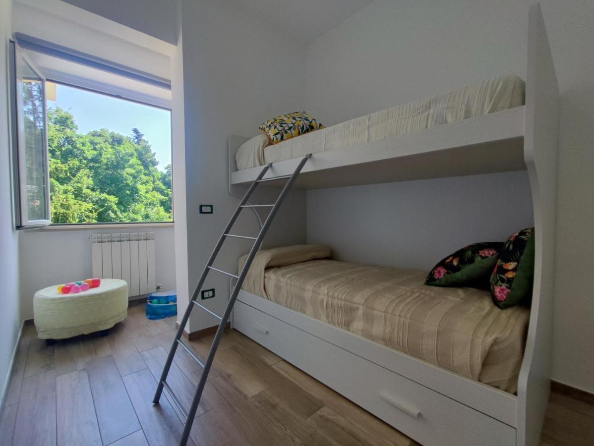 Casa Nadia A Pochi Passi Dal Mare Con Garage, Terrazza E Sala Giochi Leilighet Numana Eksteriør bilde